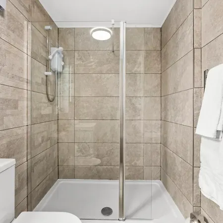 A Stylish Luxury 2 Bedroom Duplex Apartment Cardiff Exterior photo