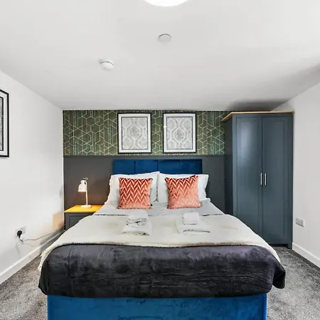 A Stylish Luxury 2 Bedroom Duplex Apartment Cardiff Exterior photo