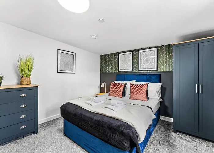 A Stylish Luxury 2 Bedroom Duplex Apartment