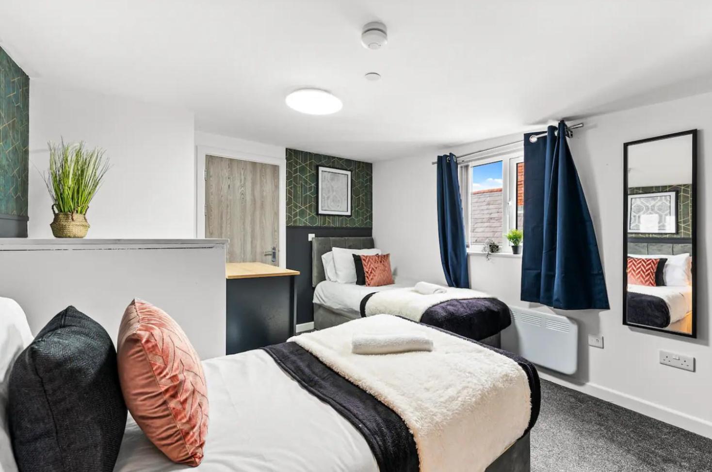 A Stylish Luxury 2 Bedroom Duplex * Cardiff